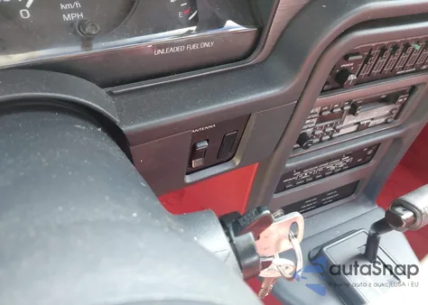 1988 Ford Thunderbird Sport from USA, damaged, VIN 1FABP61F1JH212473